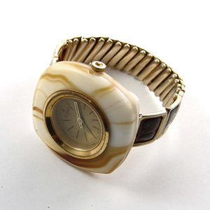 RARE Vtg 1950 SHEFFIELD Swiss Agate watch RUNS